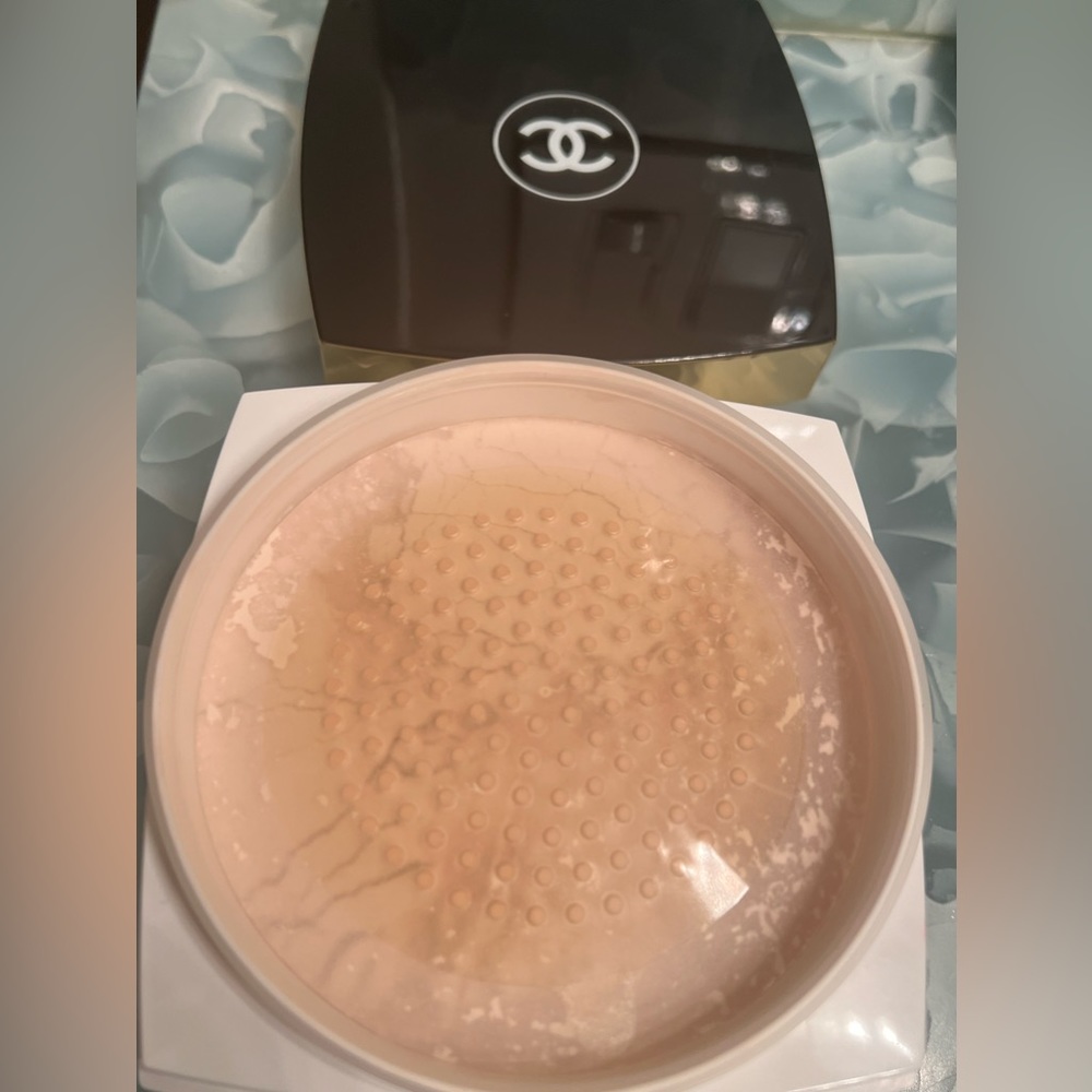 CHANEL NO.5 LE POUDRE LIBRE POWDER NEW